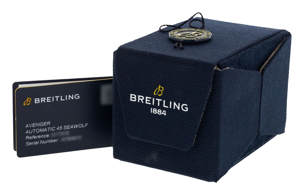 Breitling Avenger Automatic 45 A17319 Image 4
